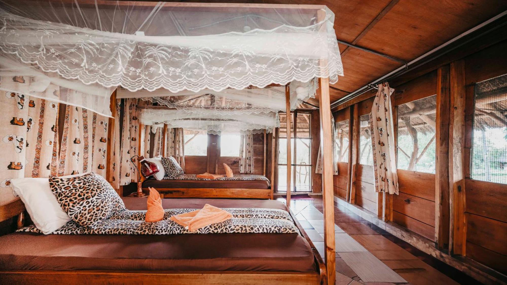 Mama Washindi Lodge Pakwach Eksteriør billede